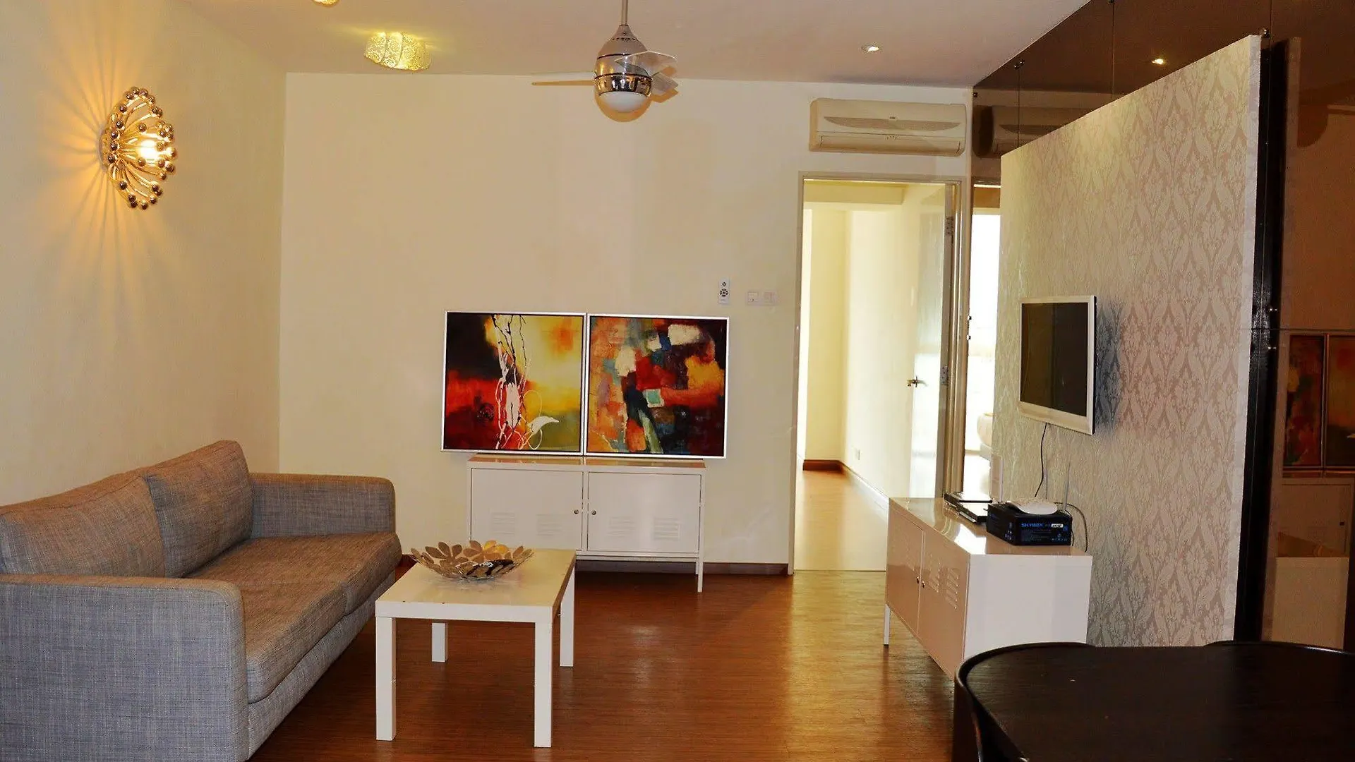 Taragon Residences Kuala Lumpur Aparthotel